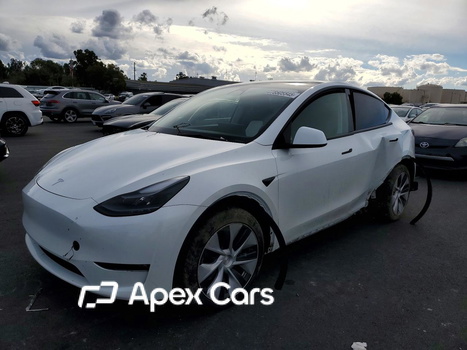 Tesla Model Y 2023 - Zdjęcie 1 z 13