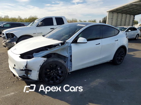 Tesla Model Y 2022 - Zdjęcie 1 z 14