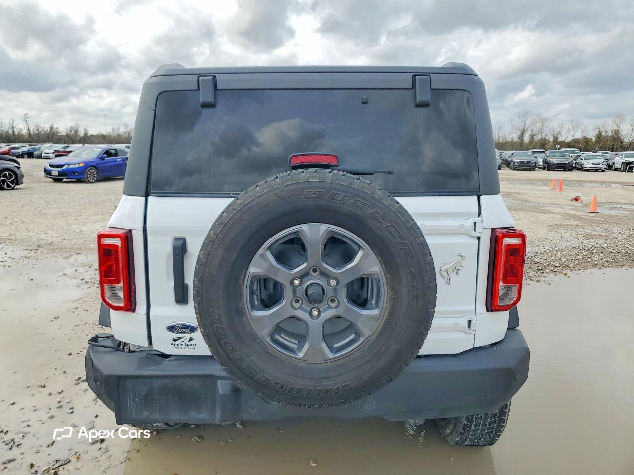 Ford Bronco 2024