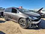 Chrysler Pacifica 2019