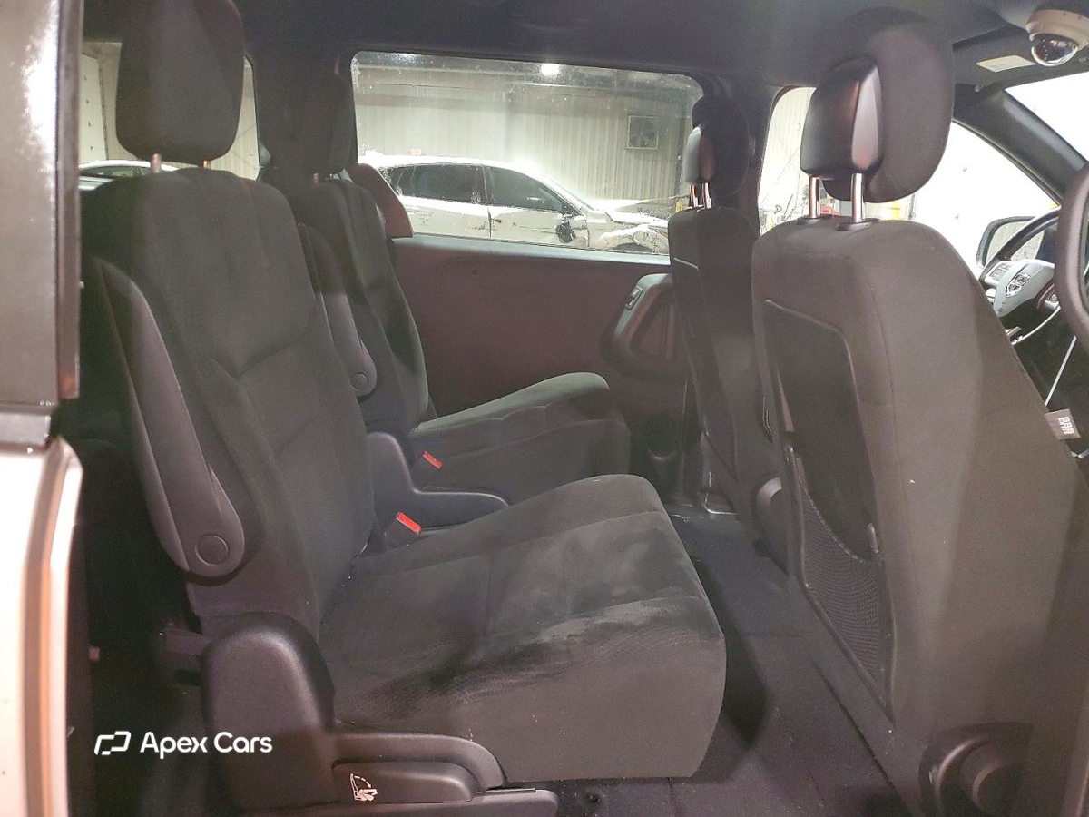Dodge Caravan 2015