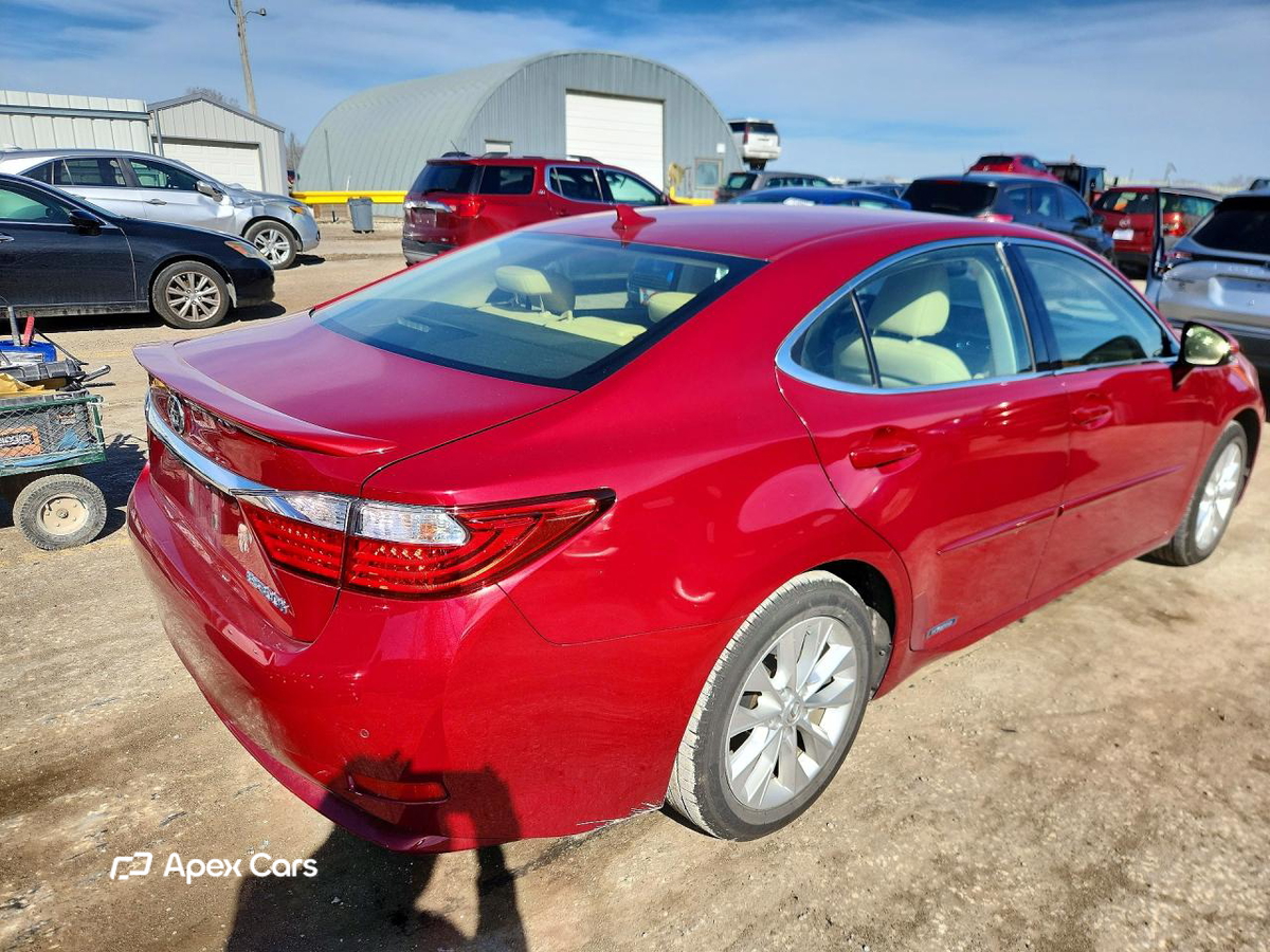 Lexus ES 2013