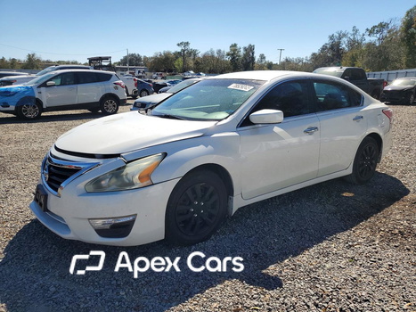 Nissan Altima 2013 - Image 1 of 13