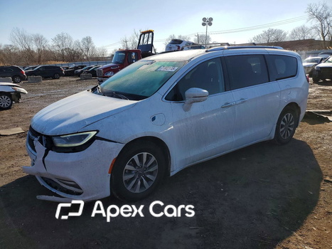 Chrysler Pacifica 2021 - Image 1 of 13
