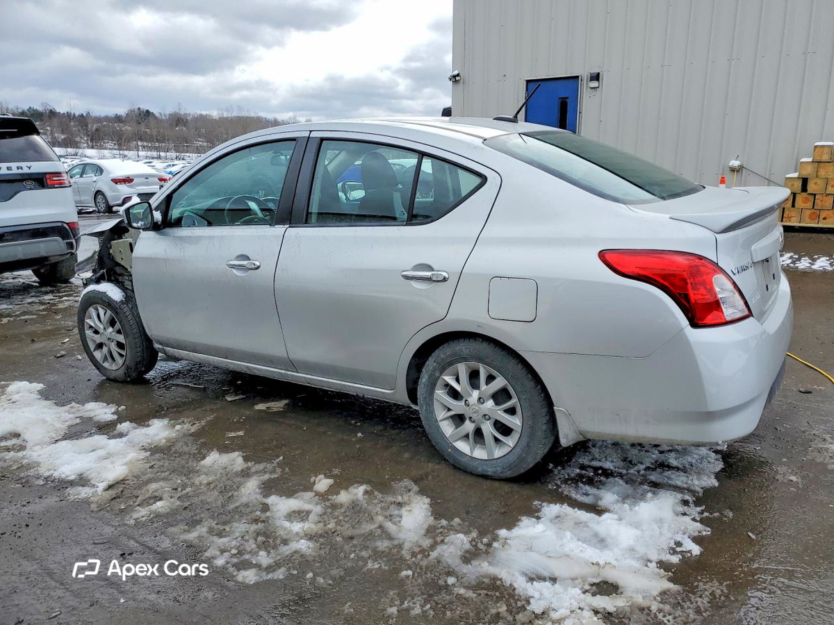 Nissan Versa 2018
