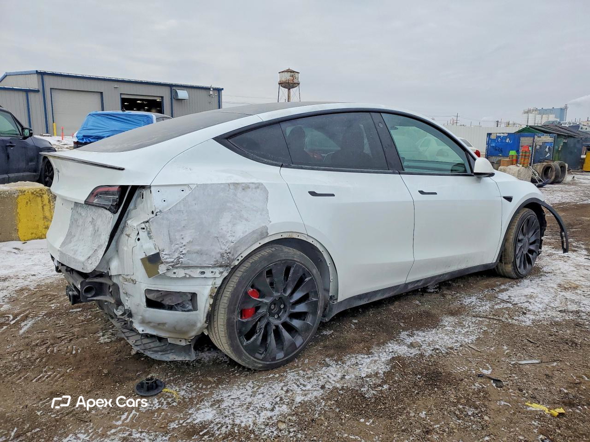 Tesla Model Y 2022