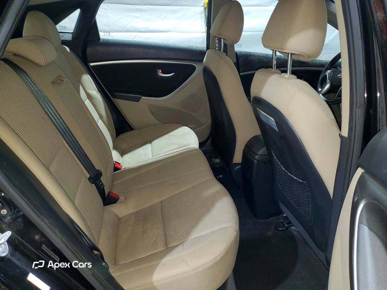 Hyundai Elantra 2013