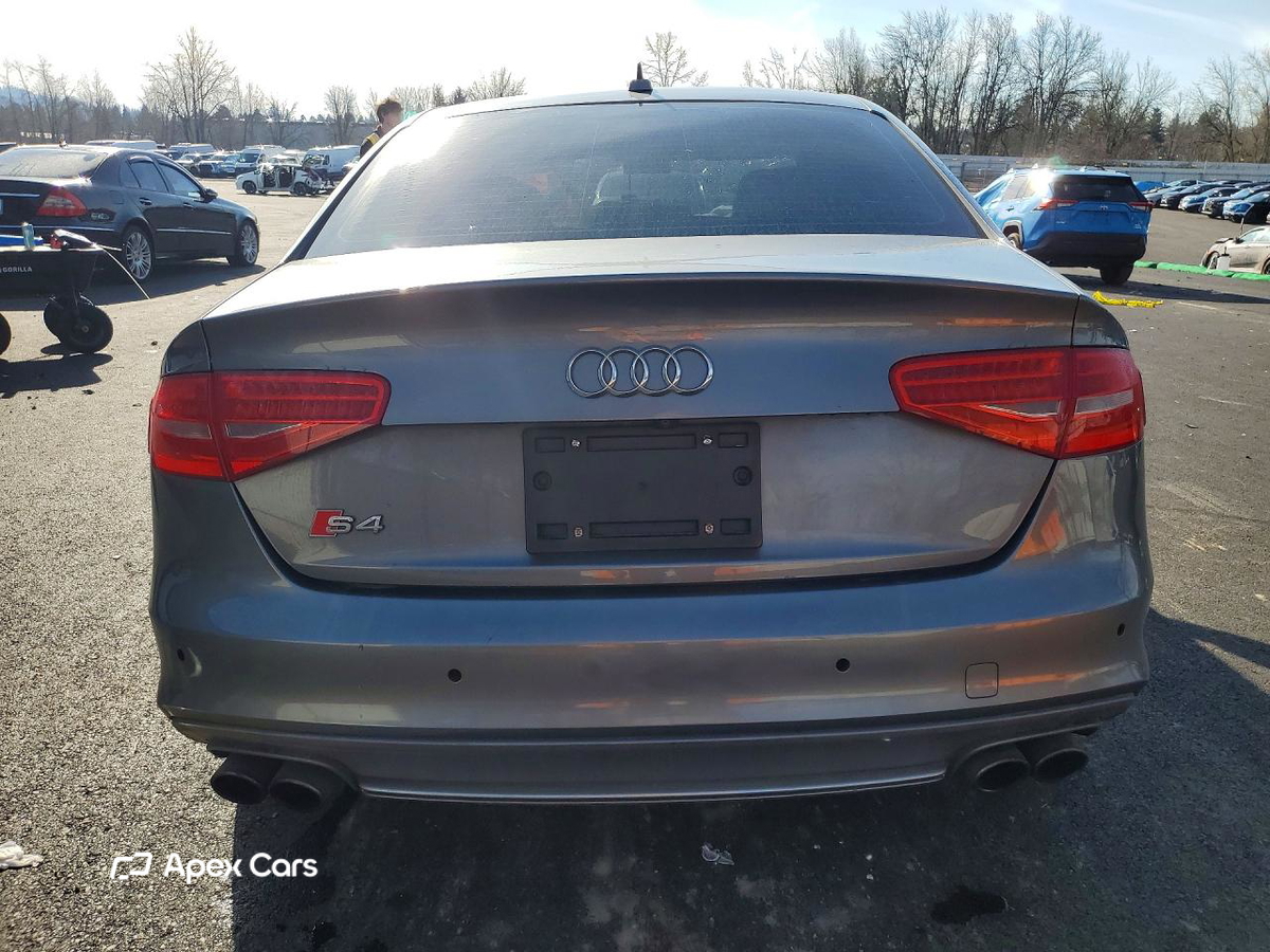 Audi RS4 2014