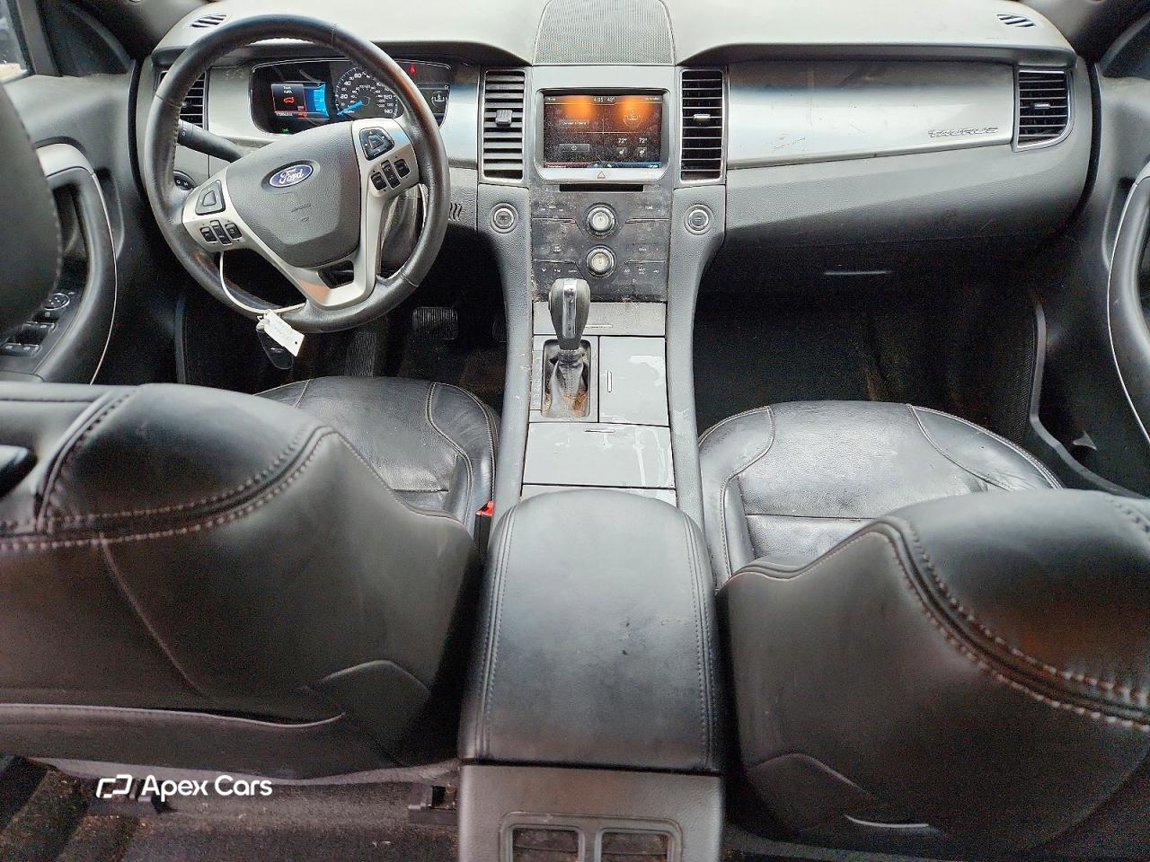 Ford Taurus 2015