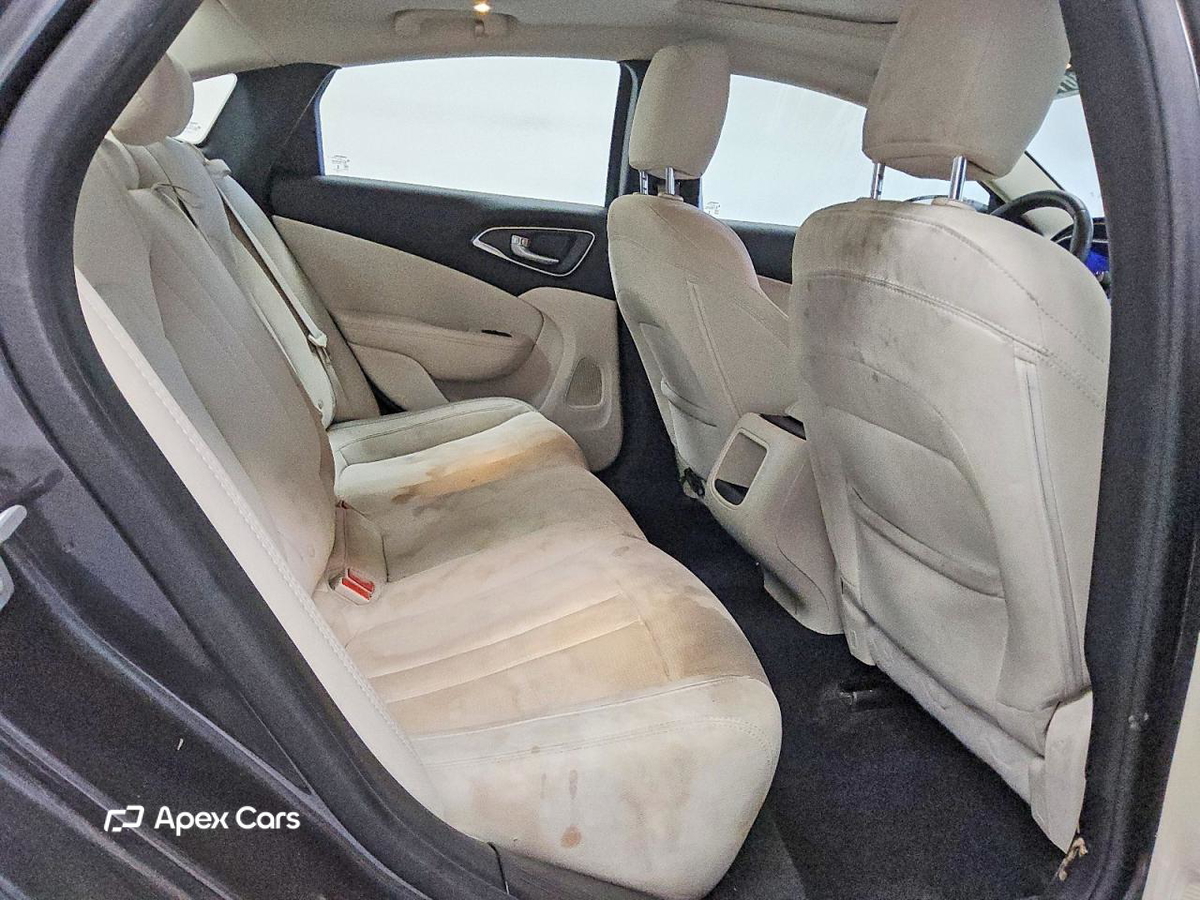 Chrysler 200 2016