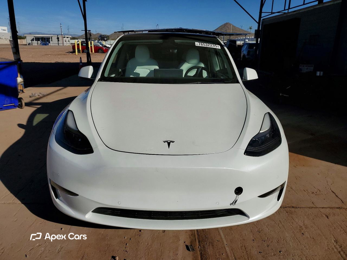 Tesla Model Y 2022