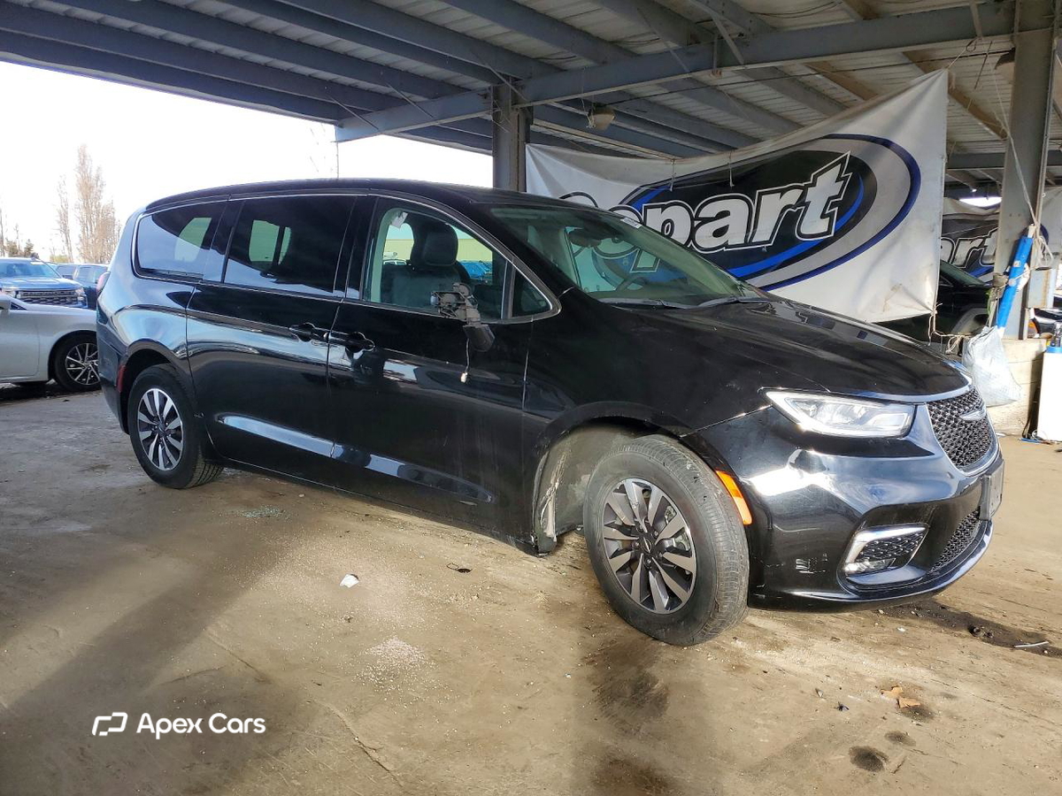 Chrysler Pacifica 2024