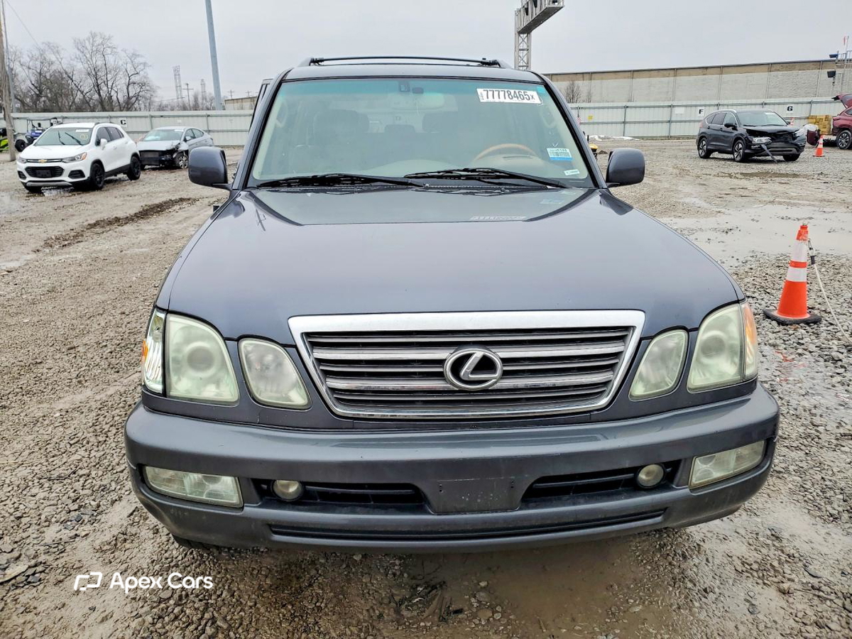 Lexus LX 2004