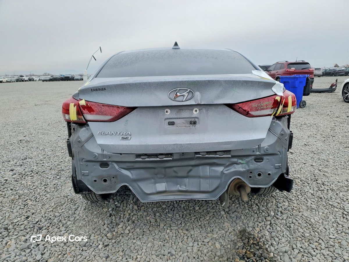 Hyundai Elantra 2017
