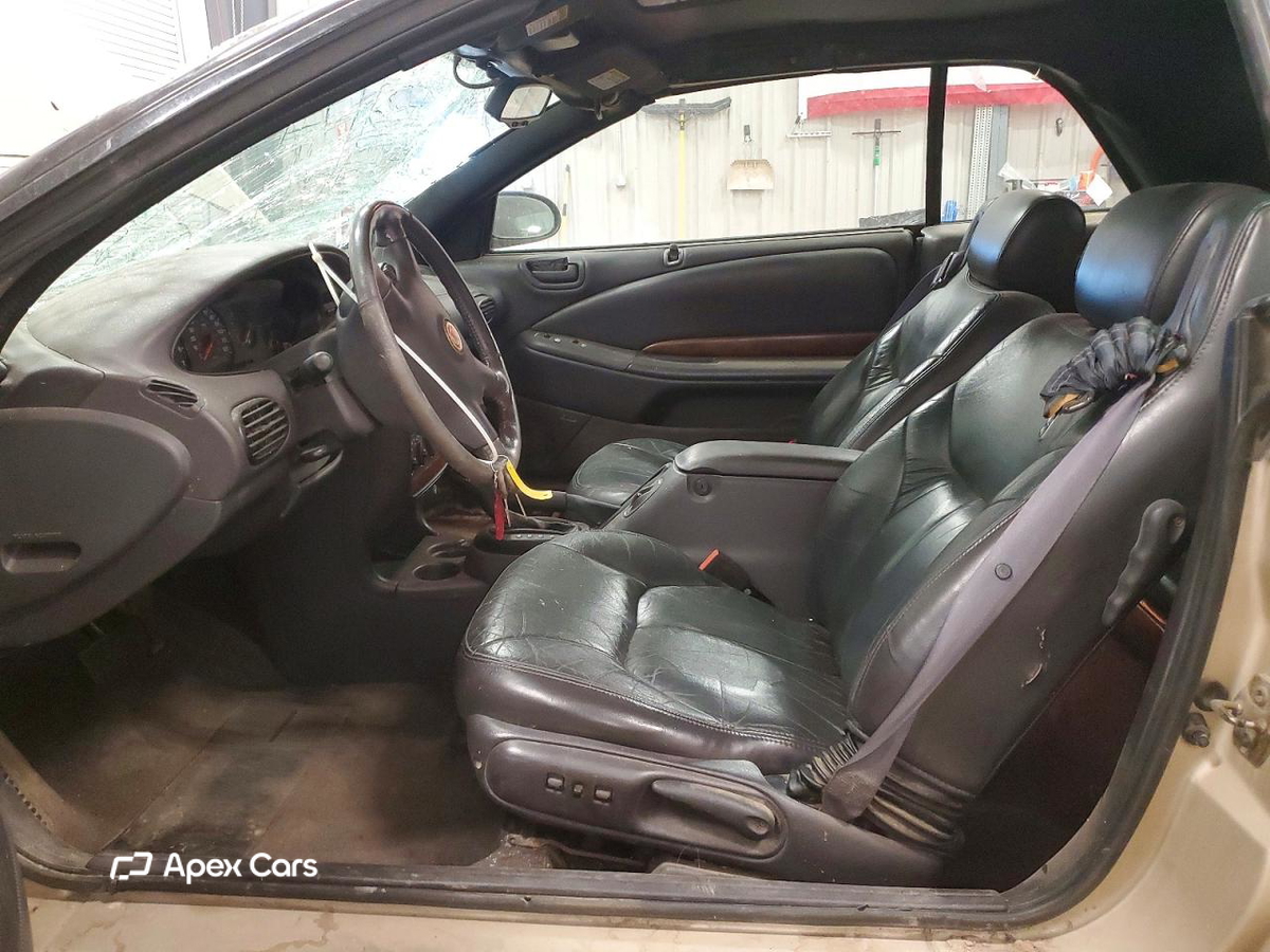 Chrysler Sebring 2000