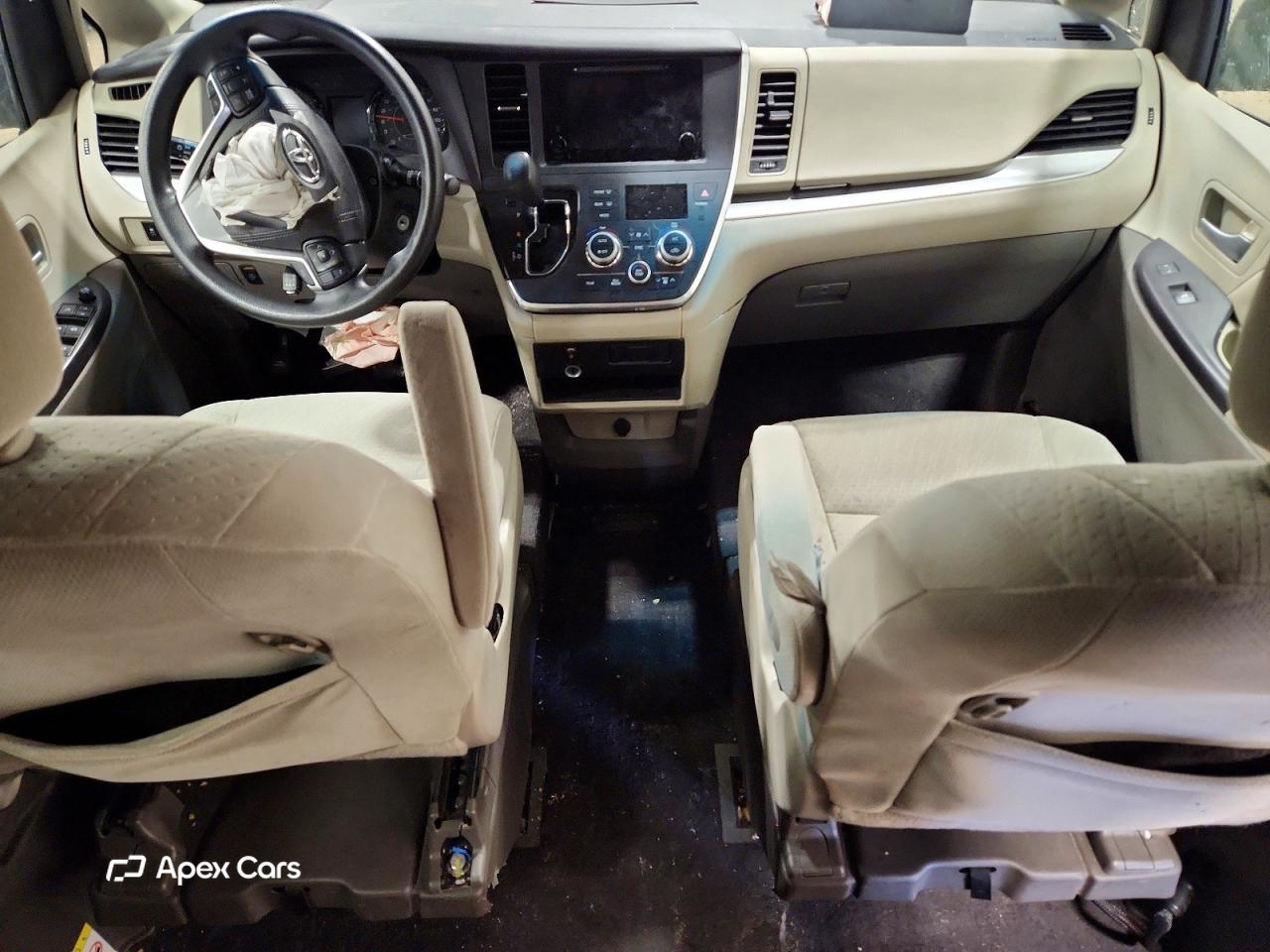 Toyota Sienna 2015