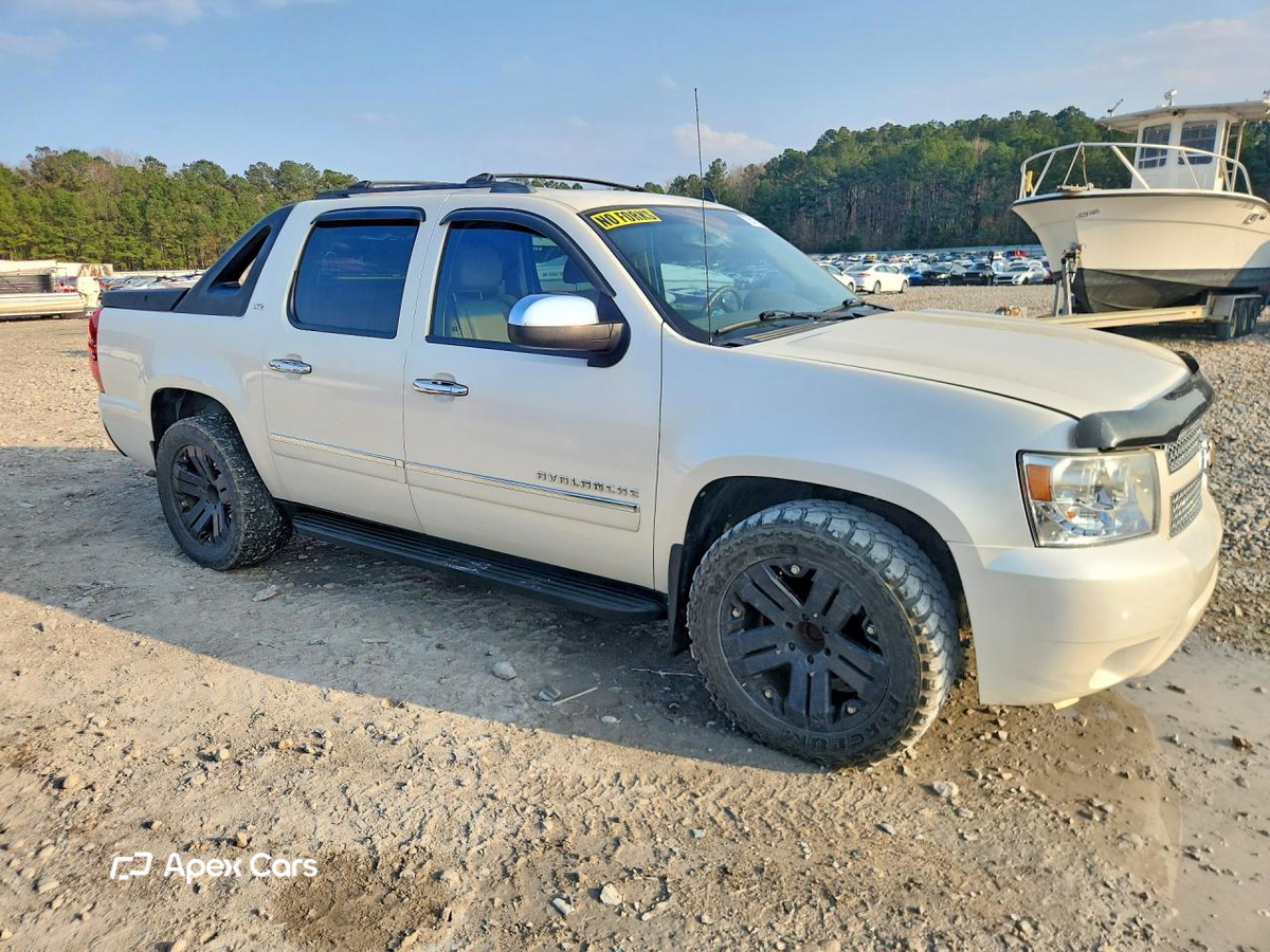 Chevrolet Avalanche 2011