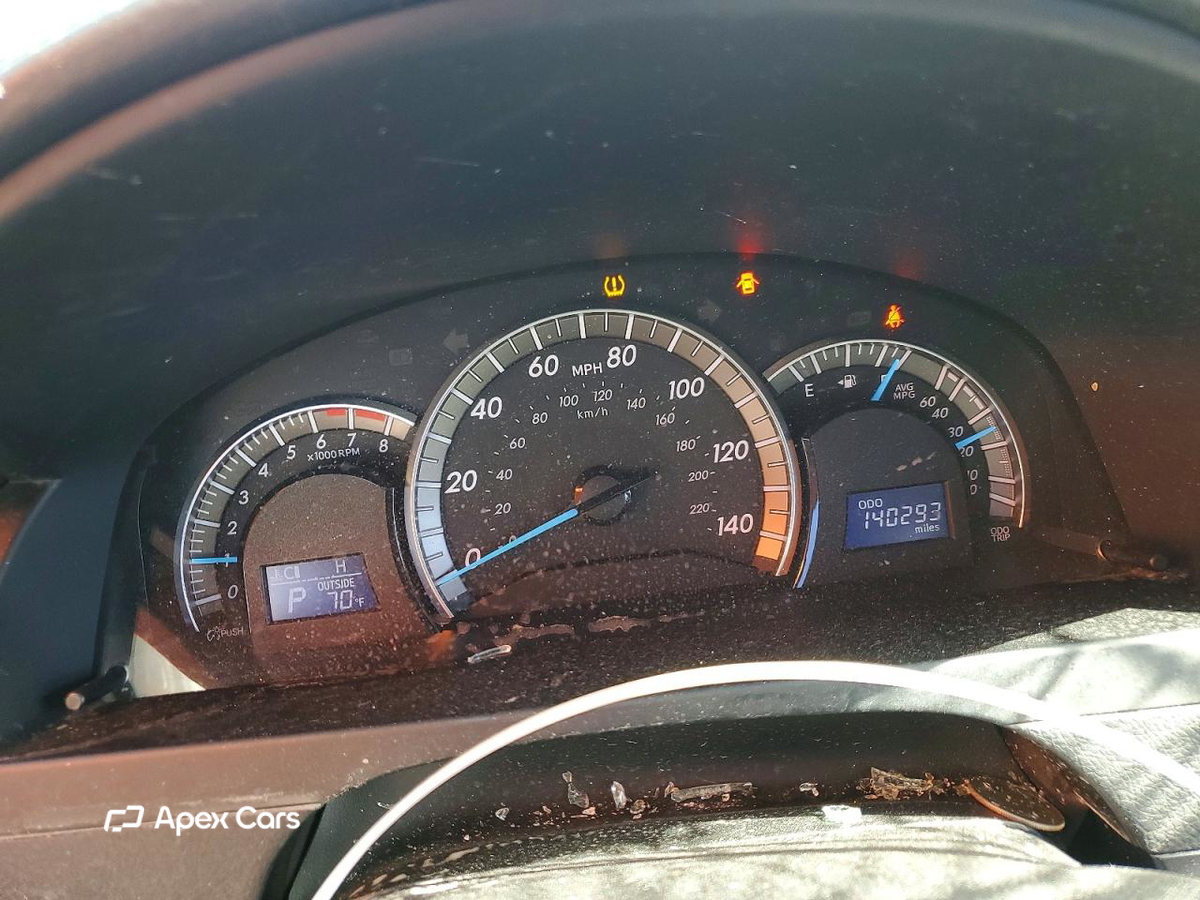 Toyota Camry 2014