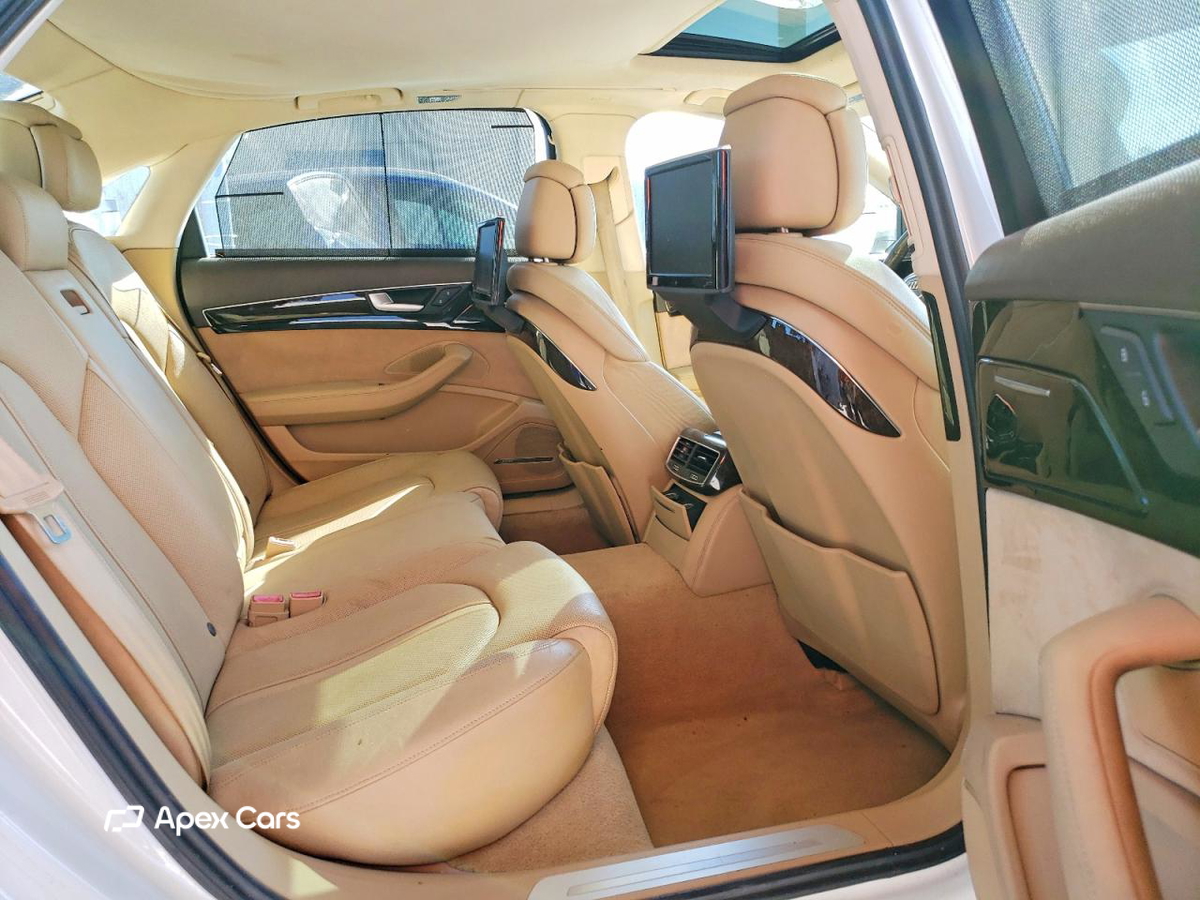 Audi A8 2012