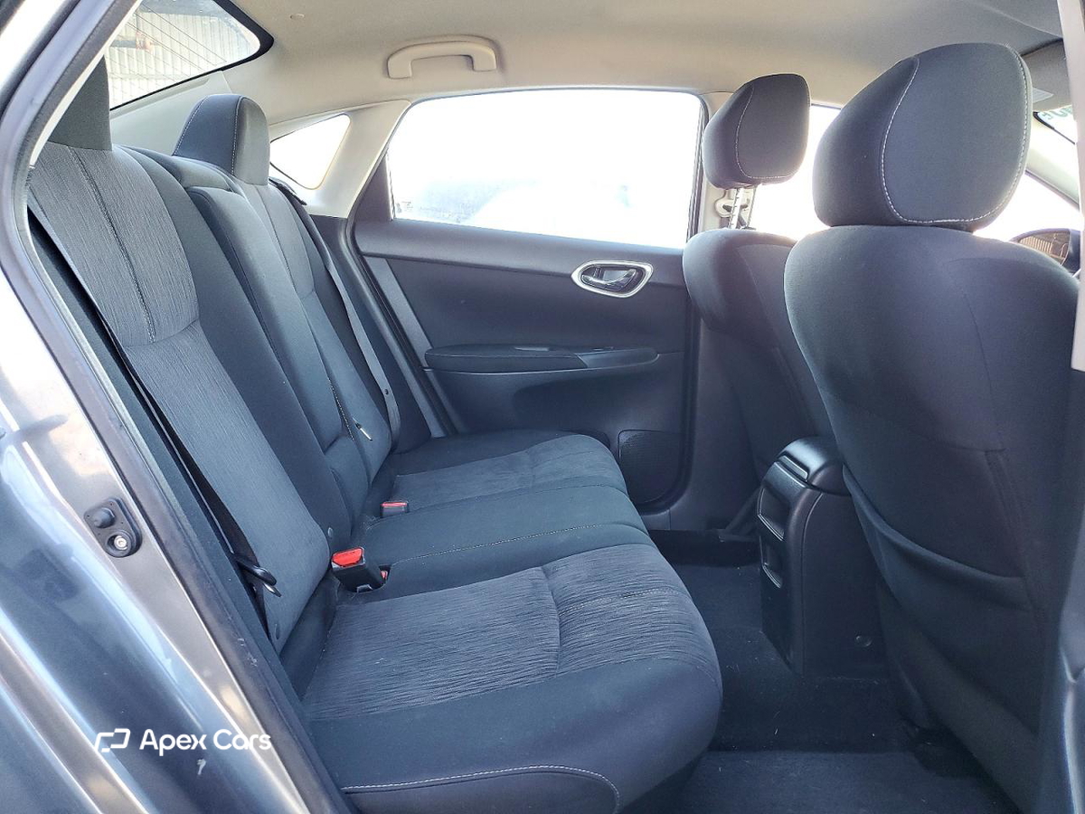 Nissan Sentra 2015