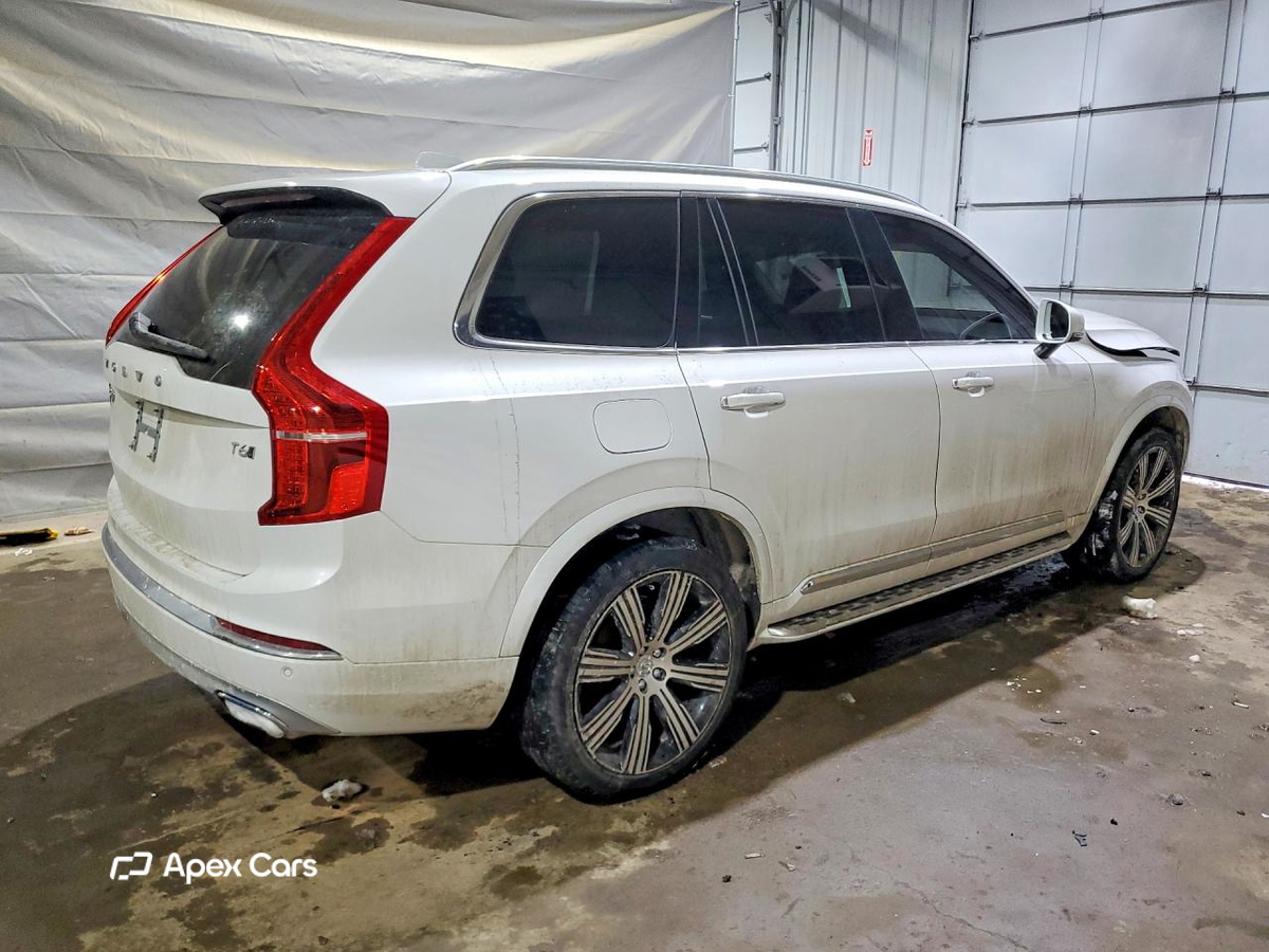 Volvo XC90 2021