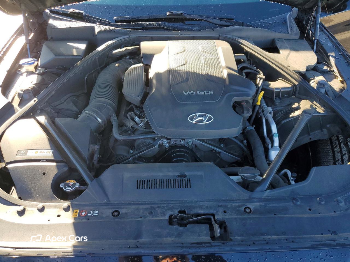 Hyundai Genesis 2015