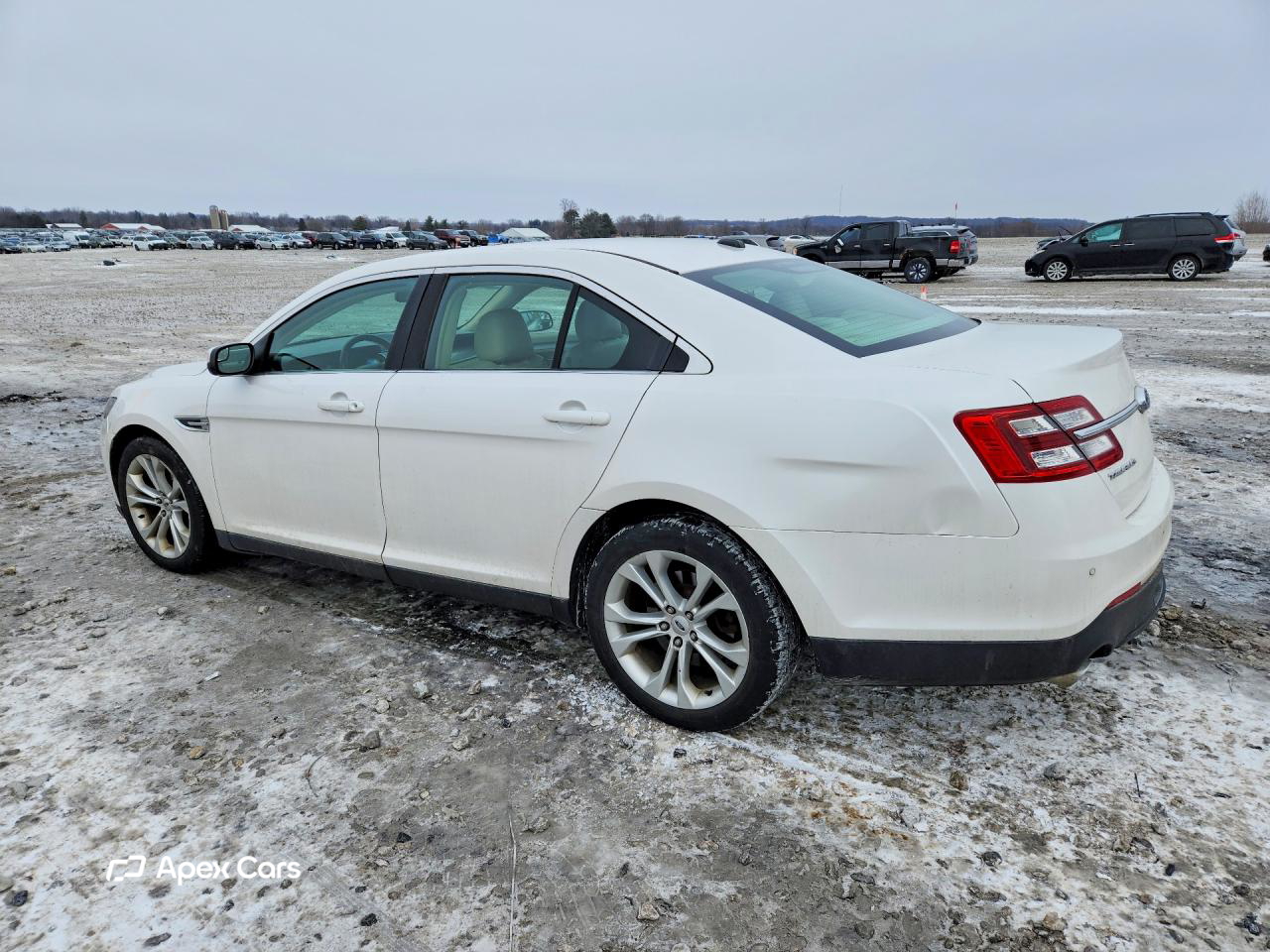 Ford Taurus 2013