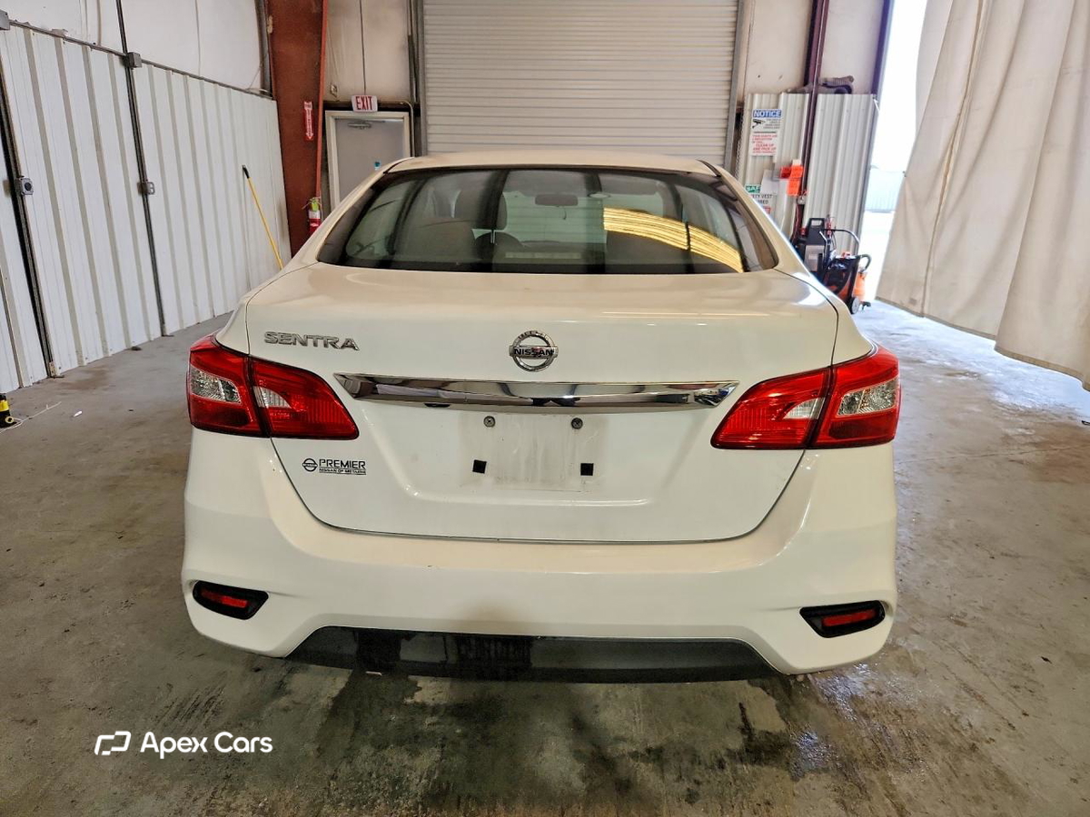 Nissan Sentra 2018