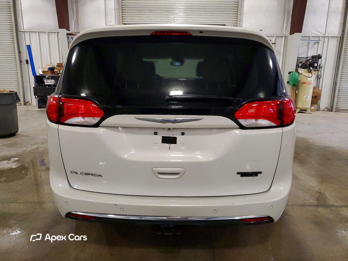 Chrysler Pacifica 2017
