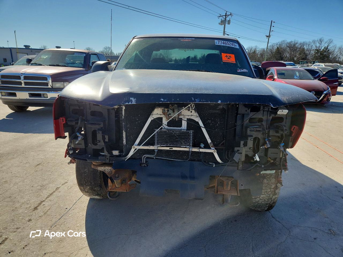 Chevrolet Silverado 2004