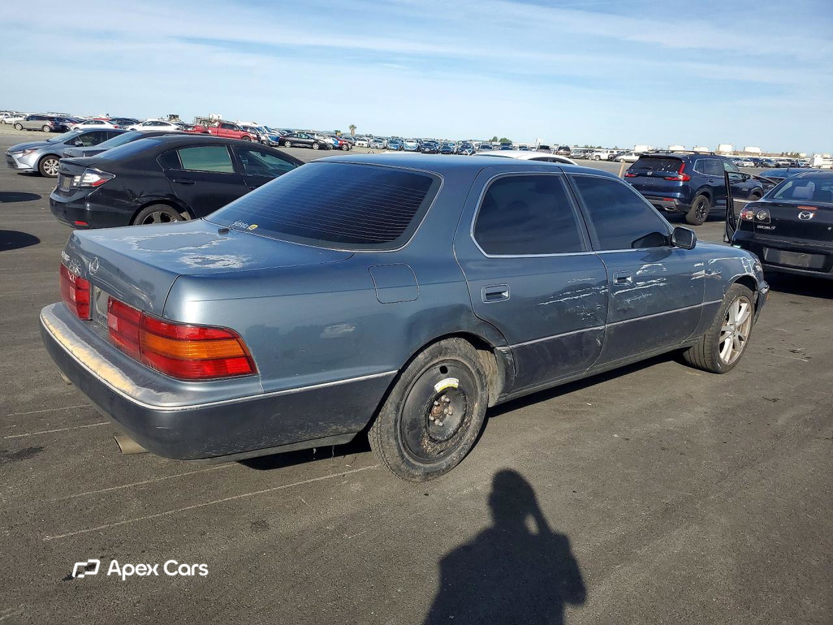 Lexus LS 1992