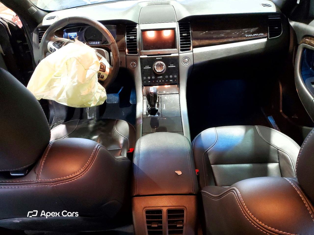 Ford Taurus 2019