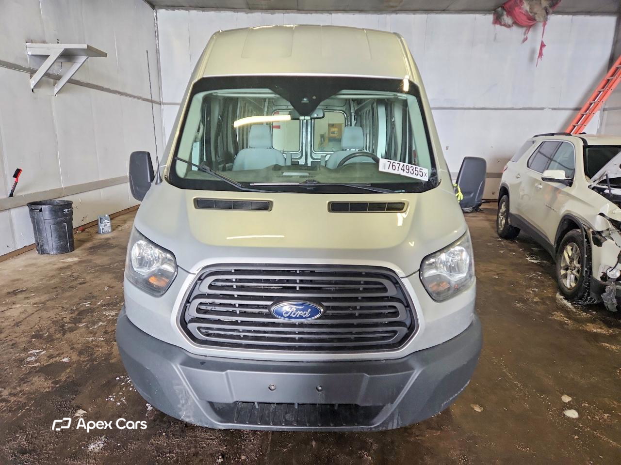 Ford Transit 2016