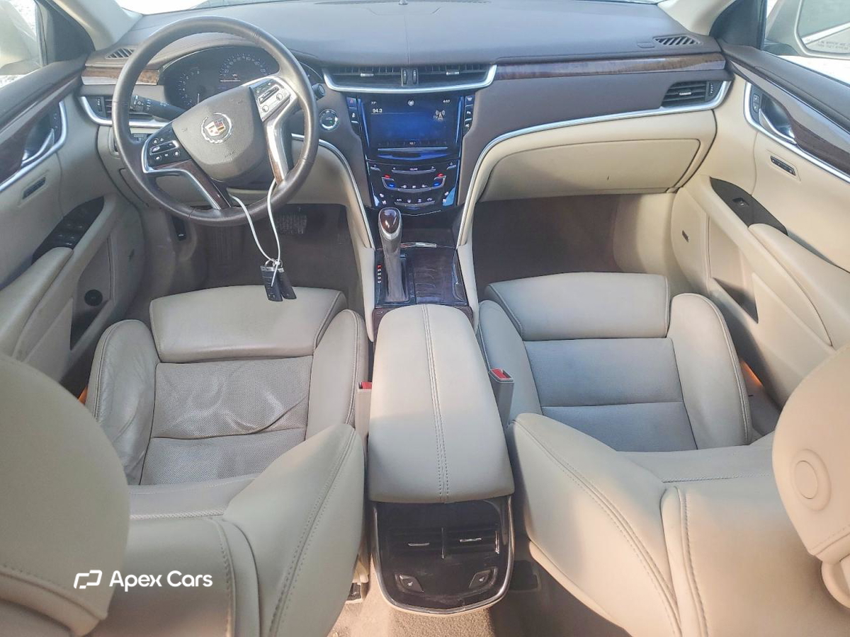 Cadillac XTS 2014