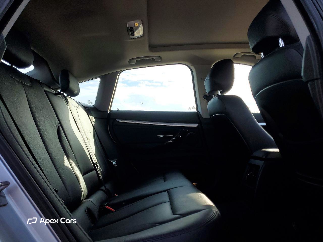 BMW Series 3 2015