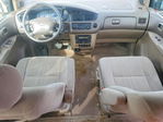 Toyota Sienna 2003