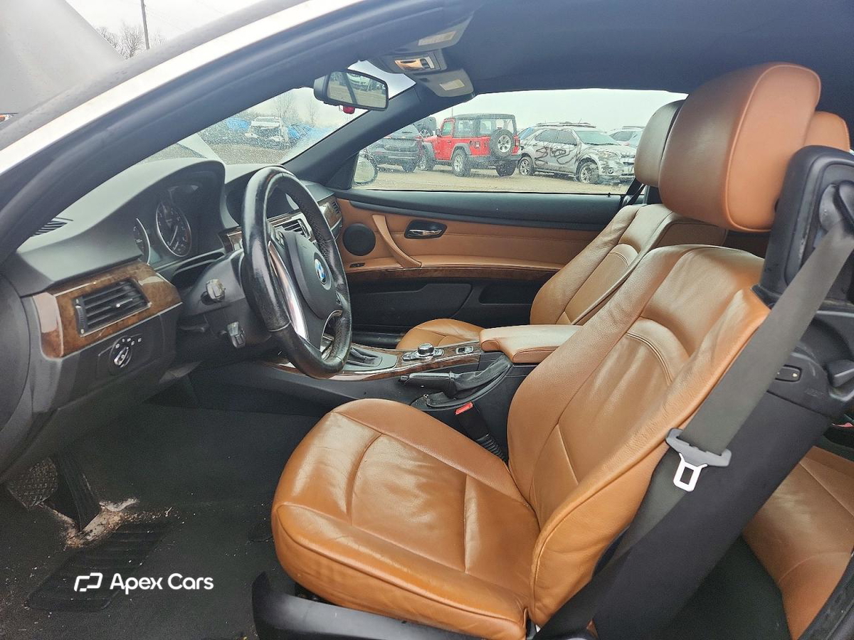 BMW Series 3 2009
