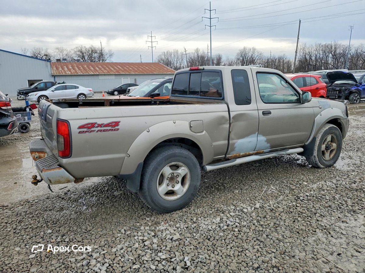 Navara (Frontier) 2002