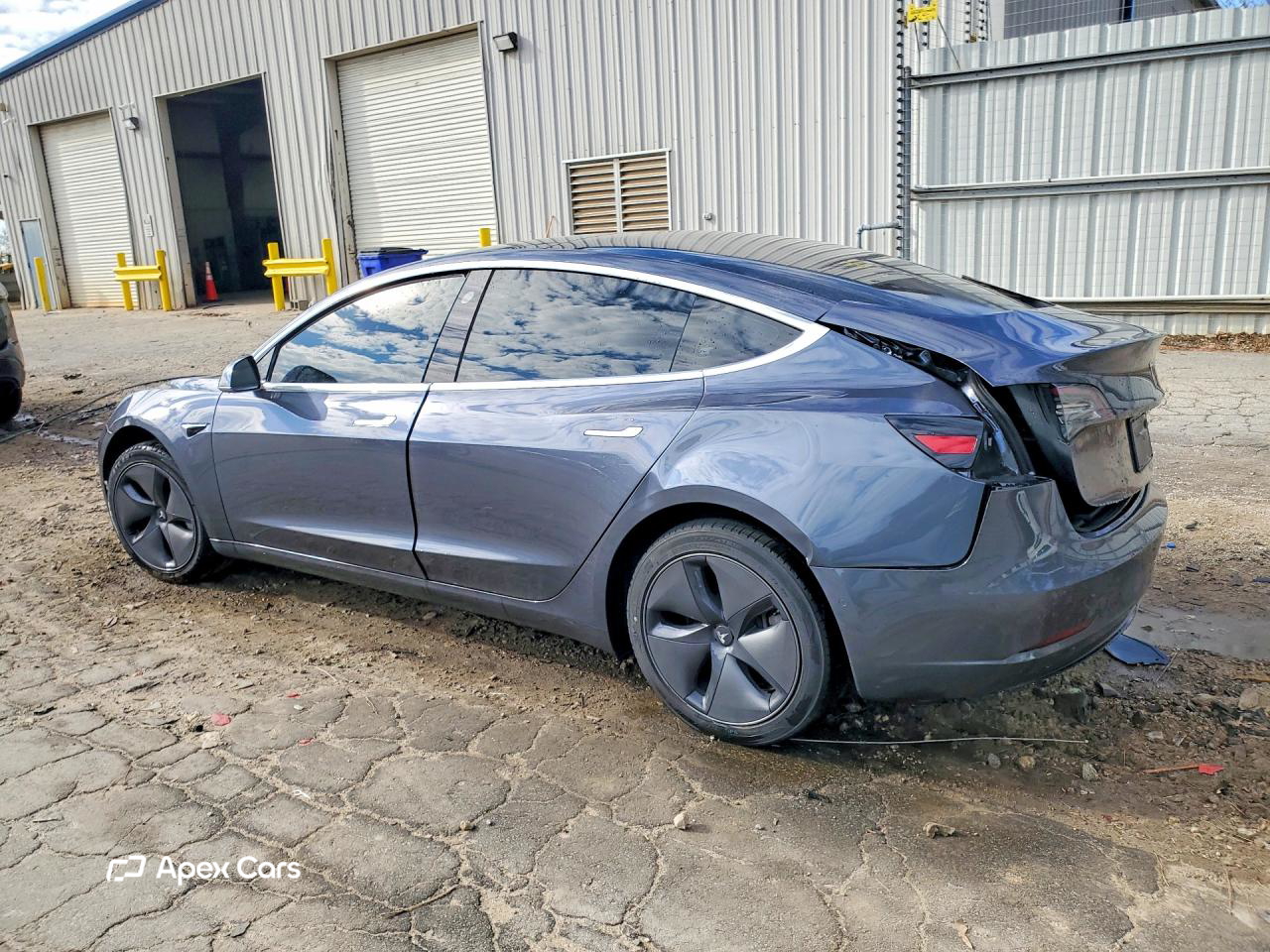 Tesla Model 3 2020