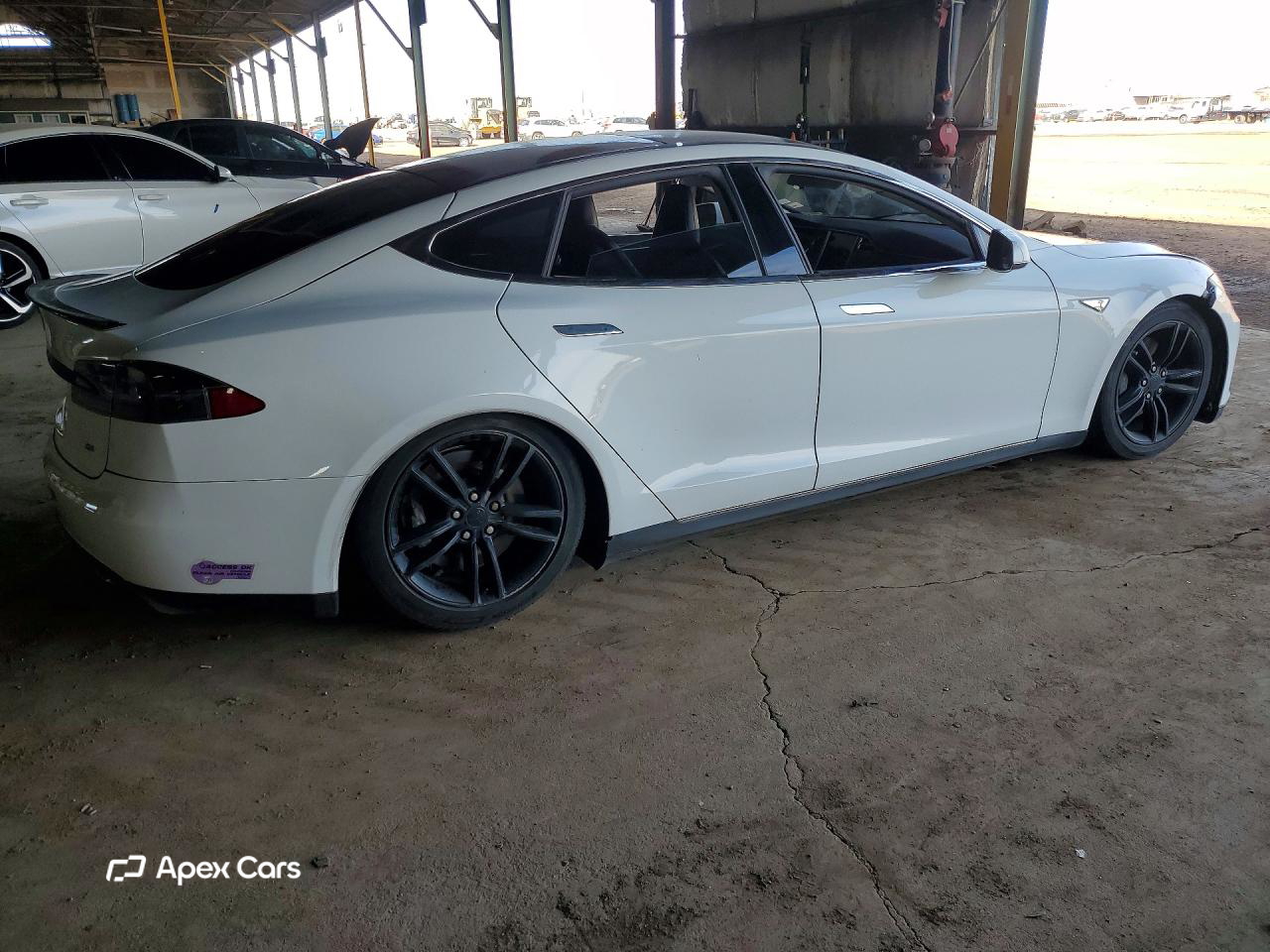 Tesla Model S 2013