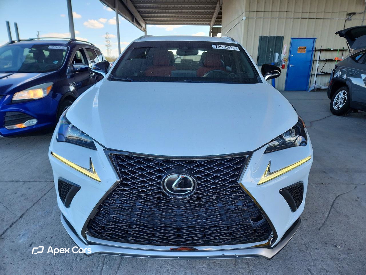 Lexus NX 2021