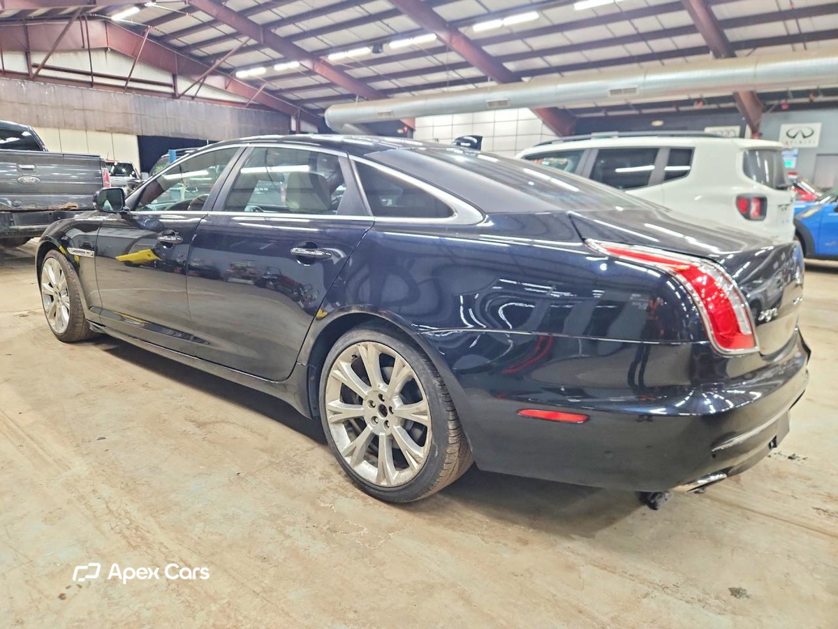 Jaguar XJ 2016
