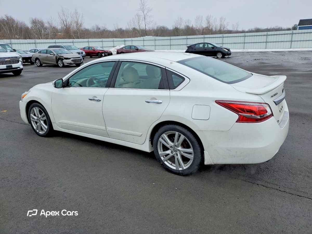 Nissan Altima 2013