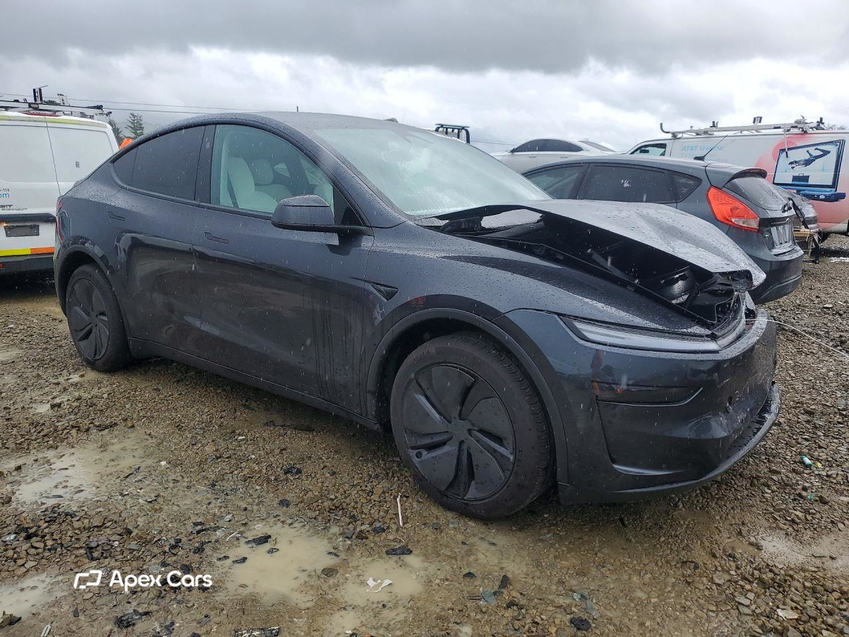 Tesla Model Y 2026
