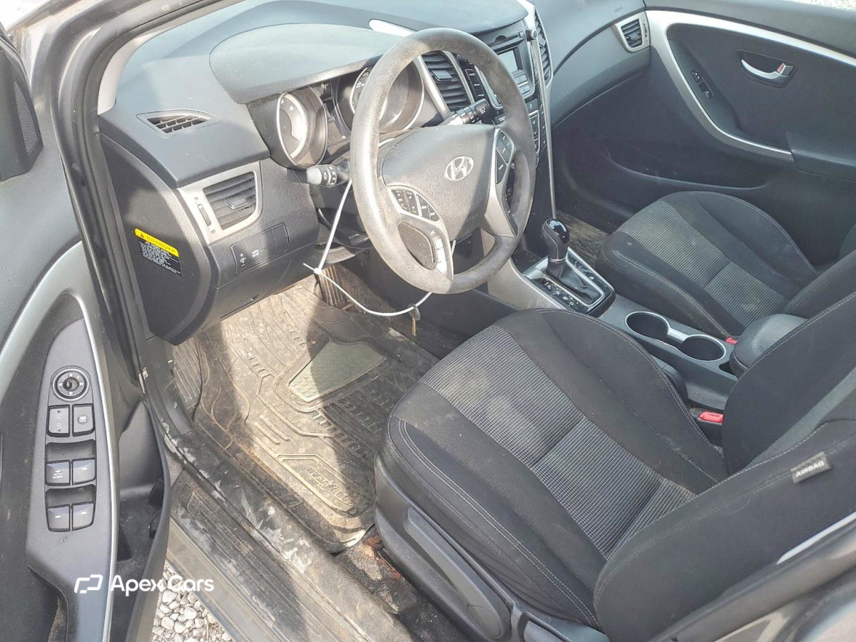 Hyundai Elantra 2016
