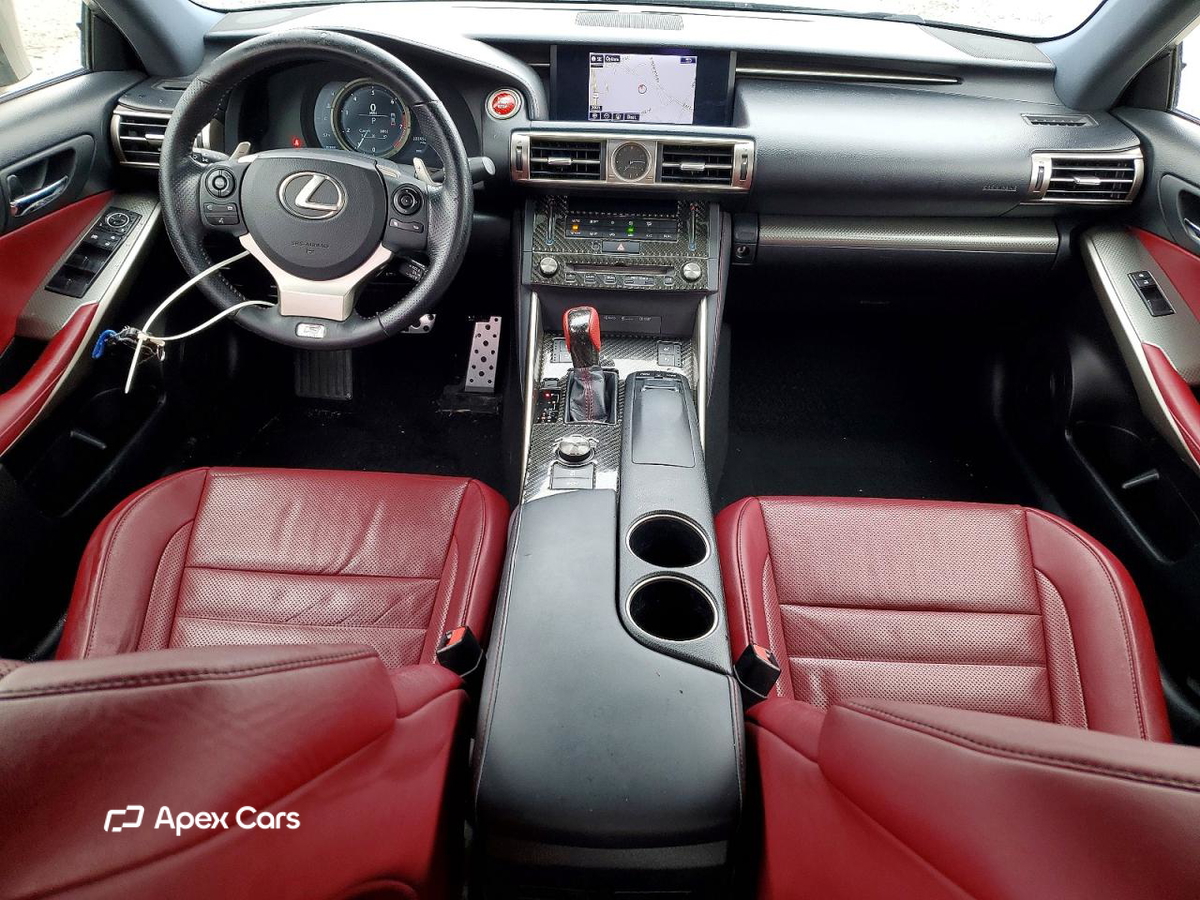 Lexus IS 2015