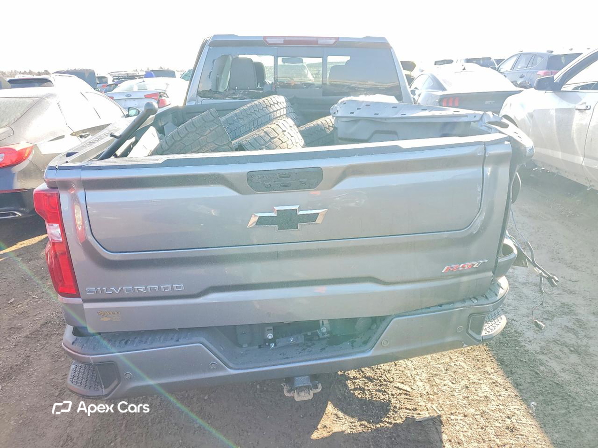 Chevrolet Silverado 2021