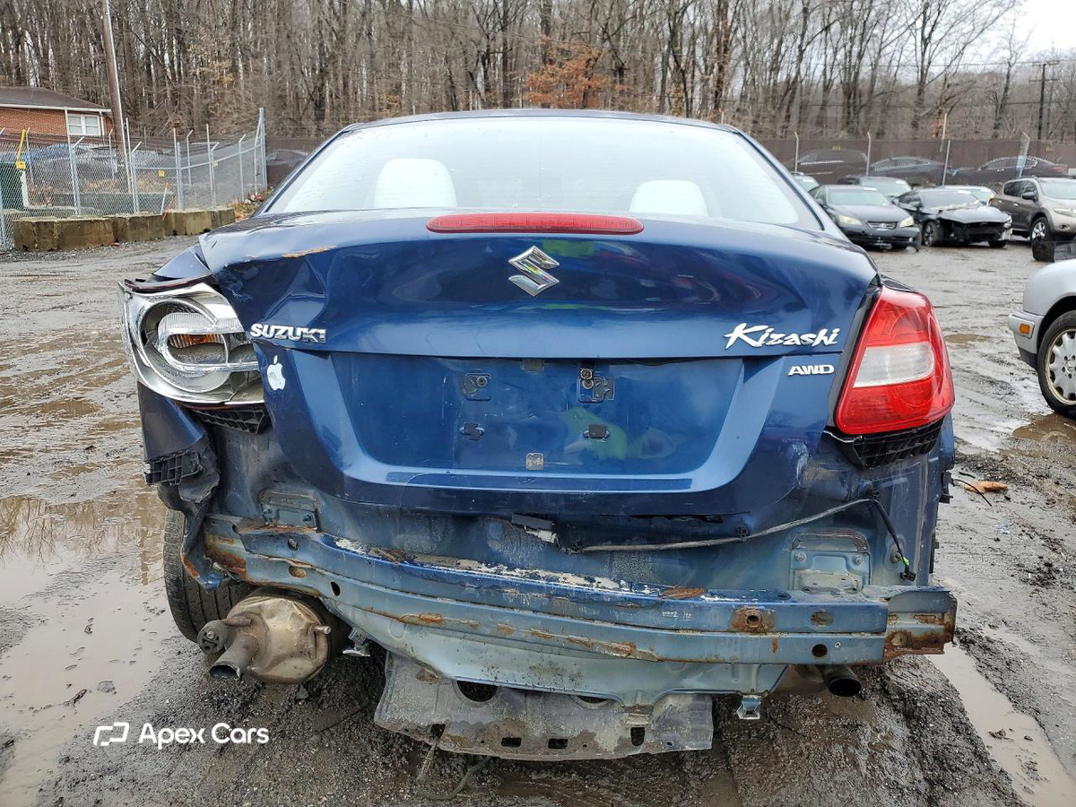 Suzuki Kizashi 2011