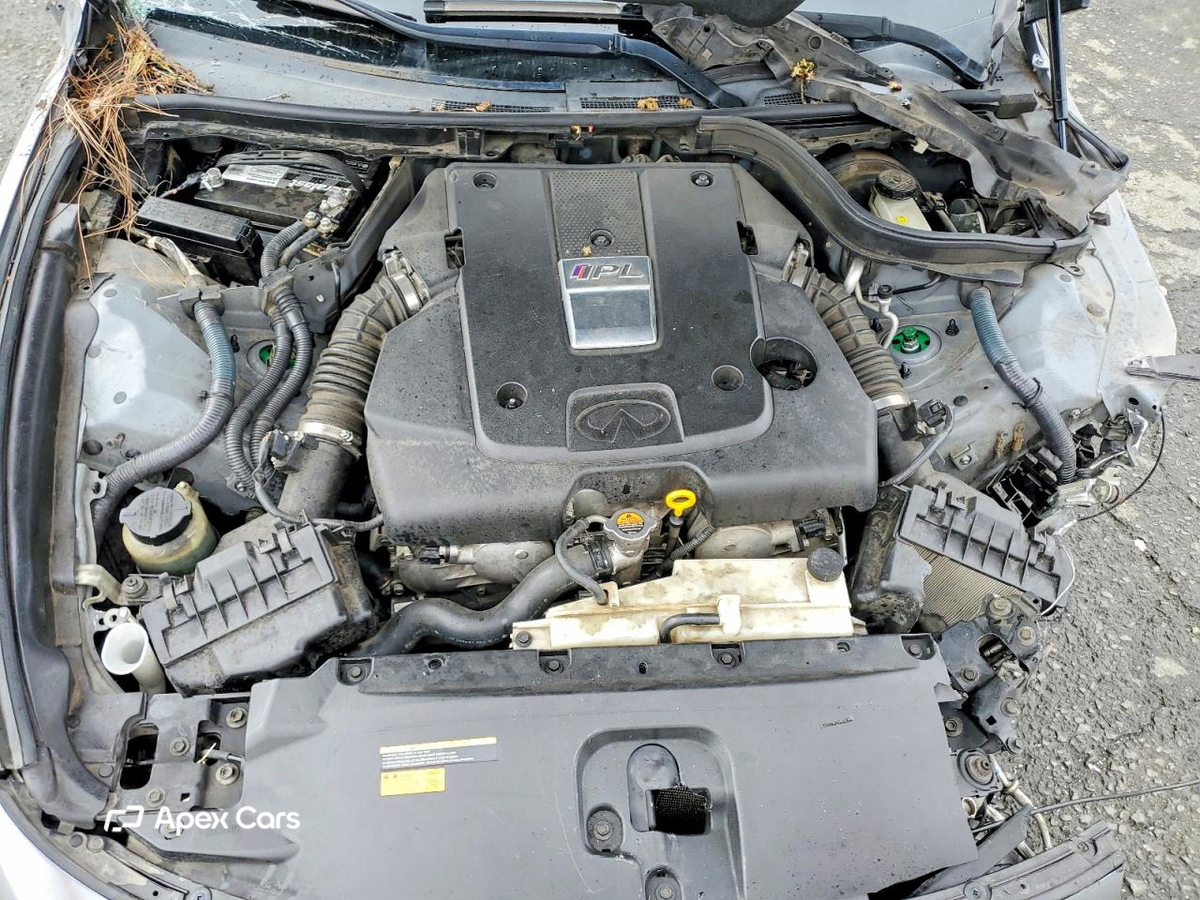 Infiniti G 2011