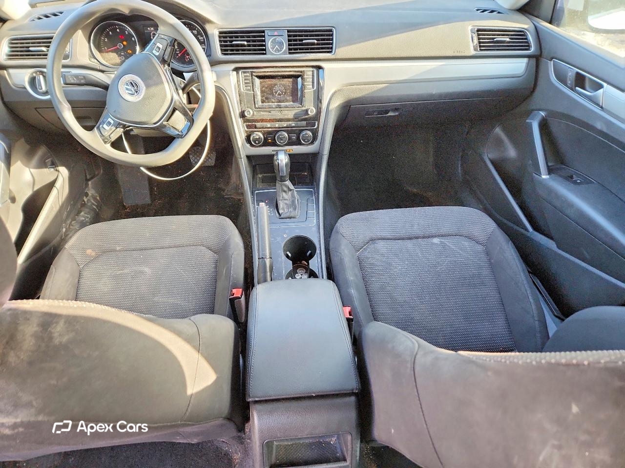 Volkswagen Passat 2016